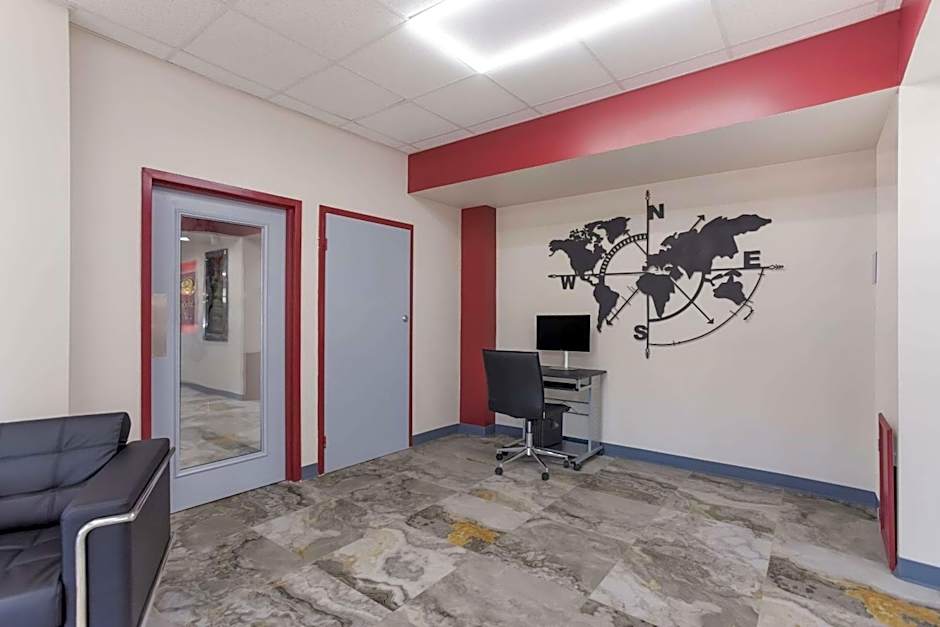 ECONO LODGE CAVE CITY