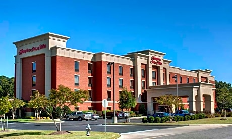 Hampton Inn & Suites Smithfield