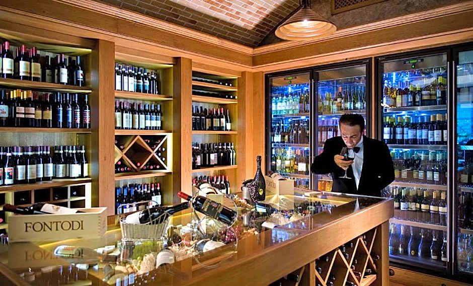 Tritone LUXURY HOTEL THERMAE & SPA