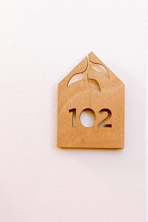 Tomato Urban Retreat