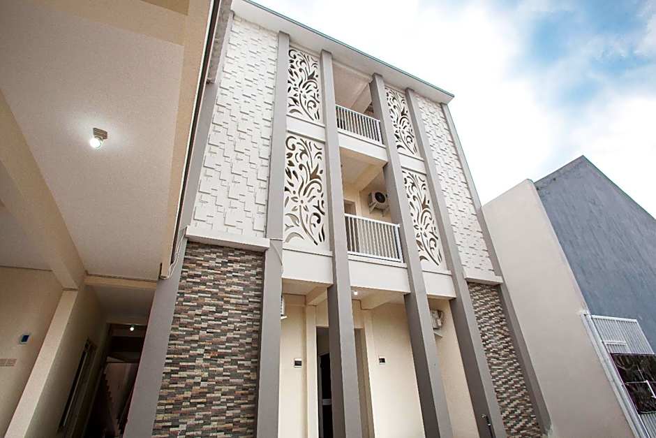 Super OYO 3350 Cozy Residence Syariah