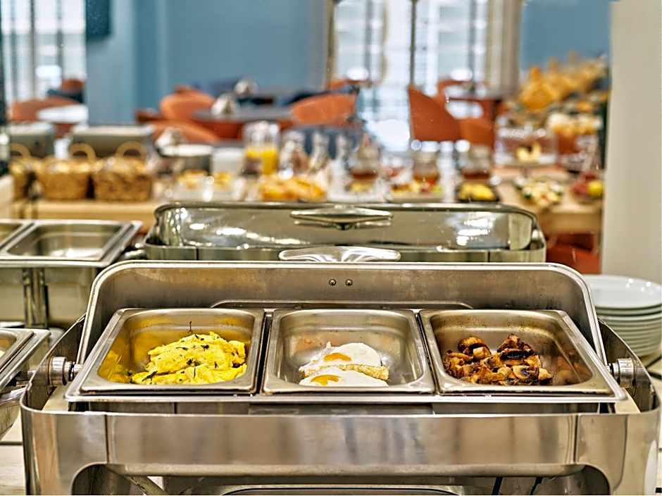 Phidias Piraeus Hotel