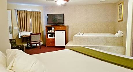 Suite with Spa Bath