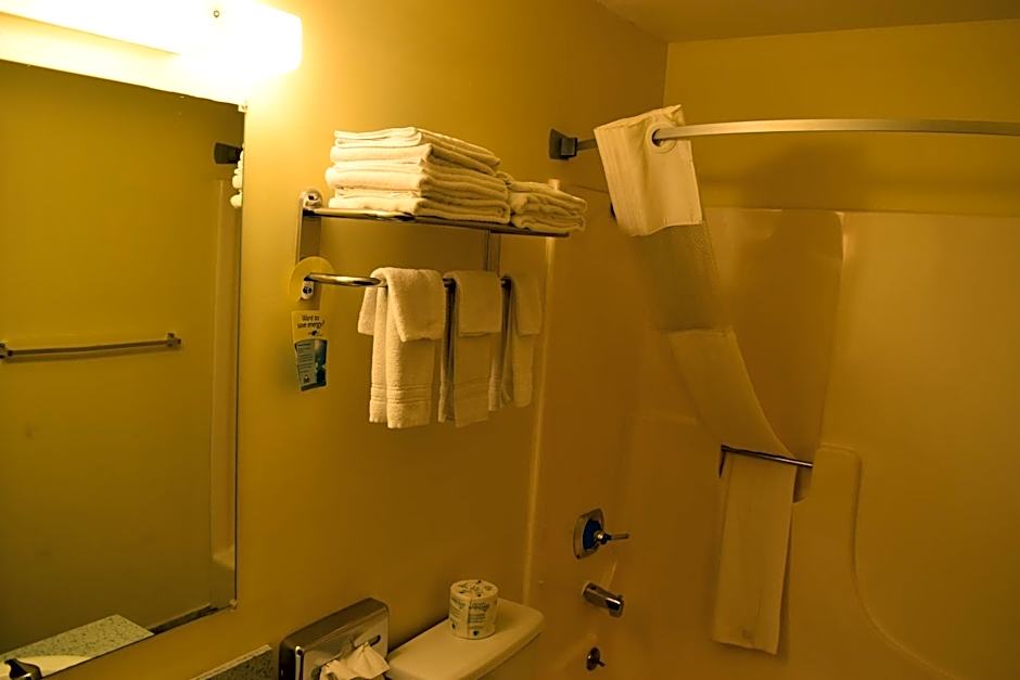 Days Inn by Wyndham Grand Island