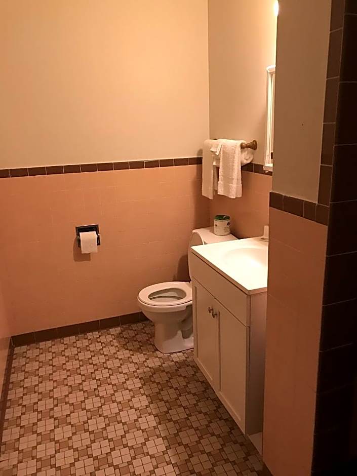 New West Motel