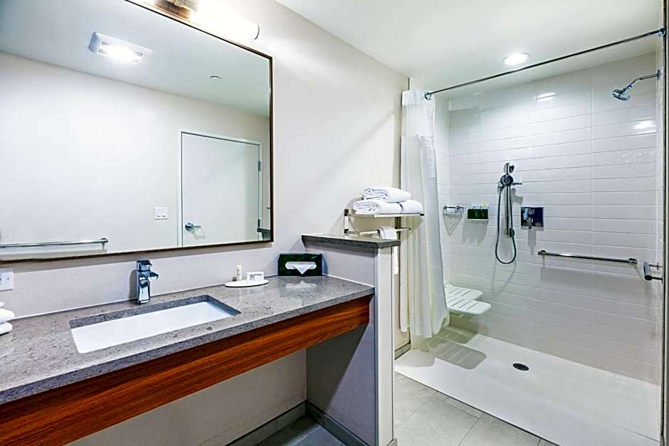 Fairfield Inn & Suites by Marriott Tulsa Catoosa