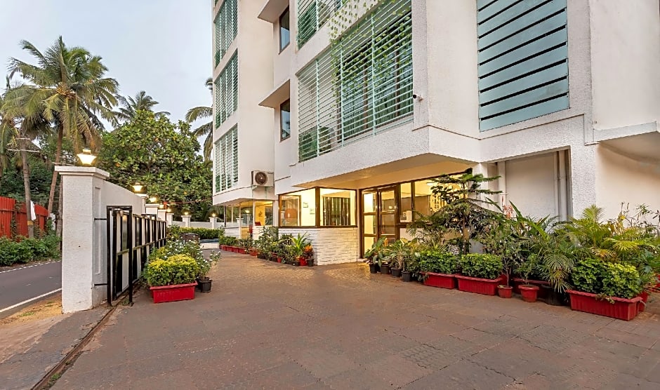 Arotel Rooms & Suites