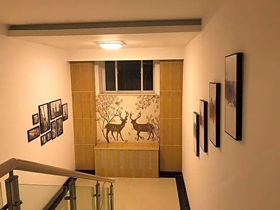 Junyi Select Hotel (Ningbo Modern Mall Store)