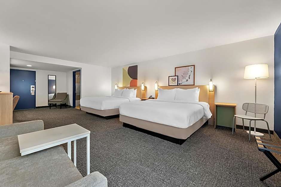 Spark by Hilton Biloxi Ocean Springs