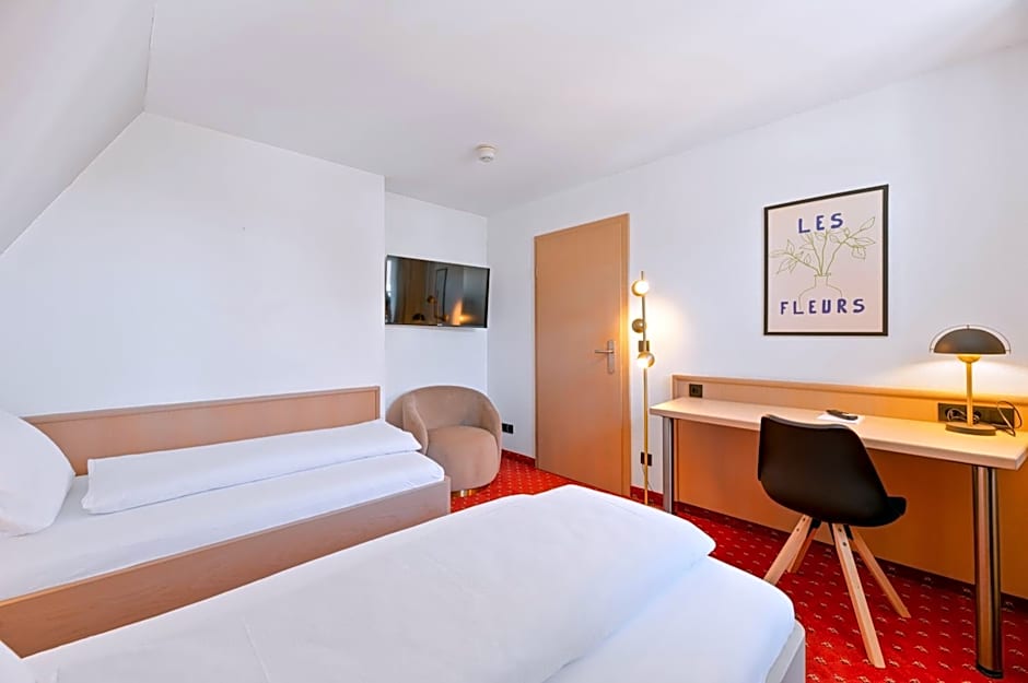 Steiners Hotel Airport-Messe in Birkach