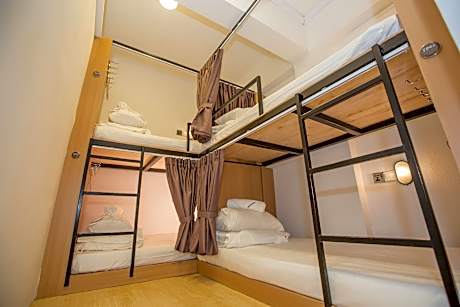 Entire 4-Bed Private Dormitory - Mixed