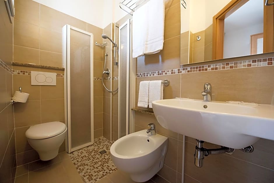 Hotel Seven