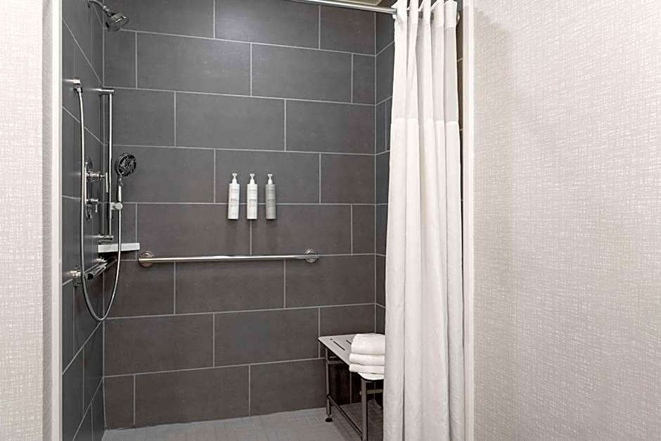 Hampton Inn By Hilton Spring Lake - Ft. Bragg