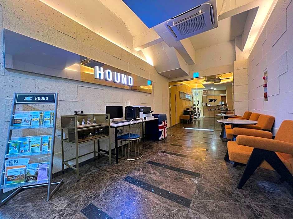 Hound Hotel Suncheon station