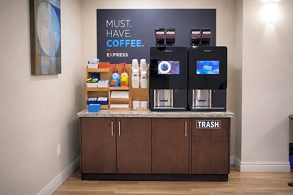 Holiday Inn Express Benicia By IHG