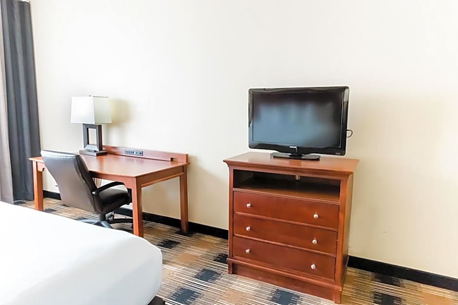 Country Inn & Suites by Radisson, Helen, GA