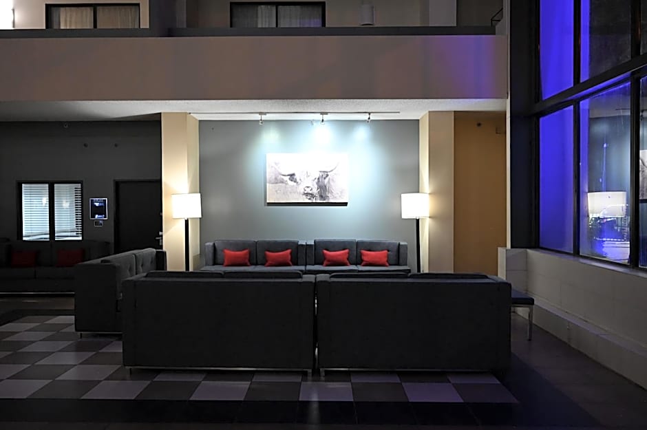 Atrium Hotel And Suites Dfw Airport