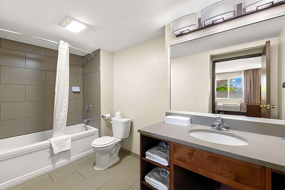 Comfort Inn Layton - Airforce Base Area