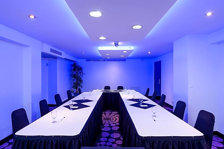 Riande Urban Hotel