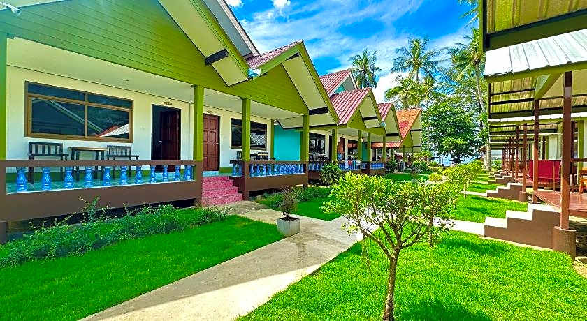 Lanta L.D. Beach Bungalows