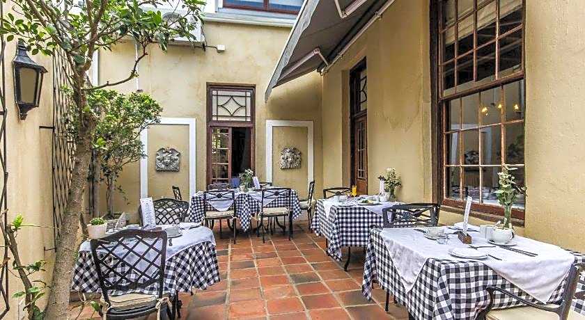 Lemoenkloof Guesthouse