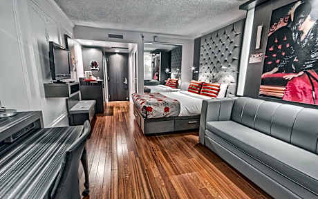 Interior Terrace Room, 1 Queen Bed and 1 Queen Murphy Bed