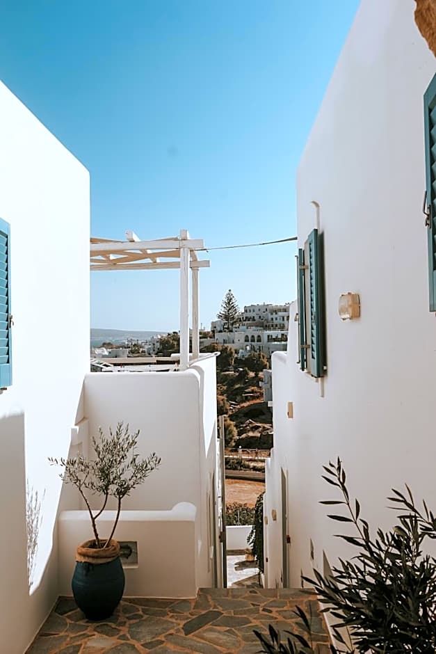 Alexandros Apartments