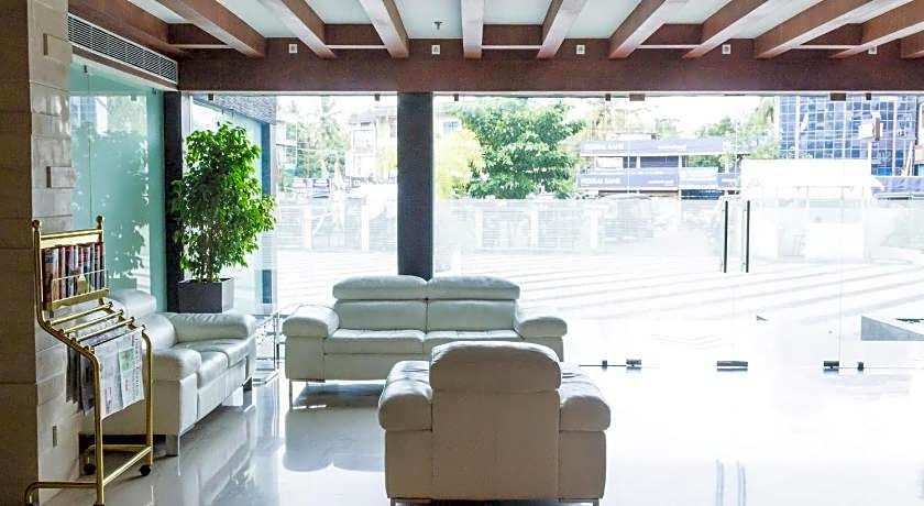 Diana Heights Luxury Hotel