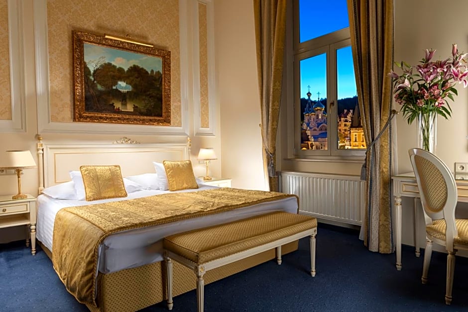 Savoy Westend Hotel