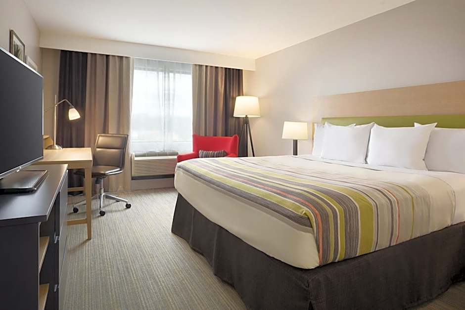 Country Inn & Suites by Radisson Asheville River Arts District