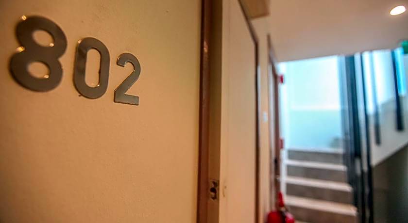 Ocean and Ole Patong