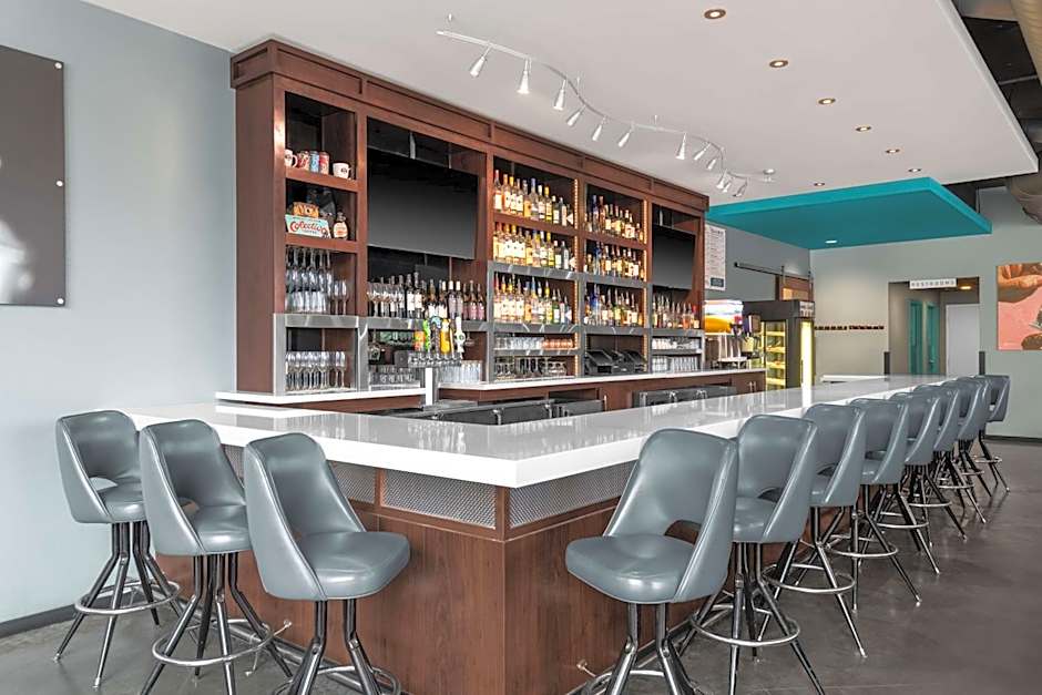 Hampton Inn By Hilton & Suites Madison Downtown