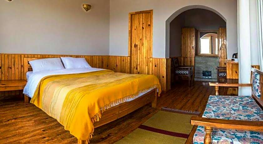 Kasar Rainbow Yoga Retreat