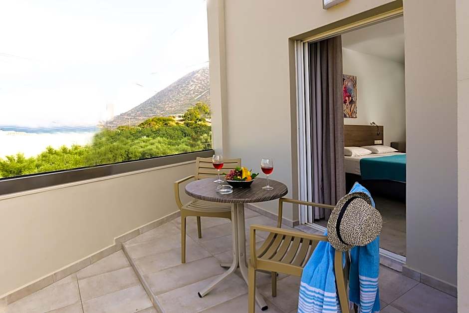 Blue Horizon Apartments