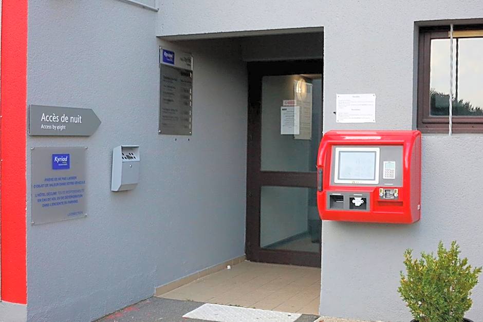 Kyriad Design Enzo Cannes Ecluse