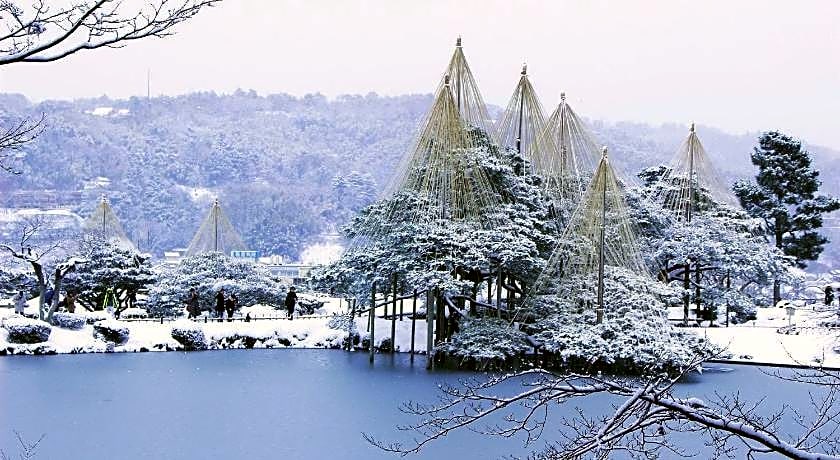 Kanazawa Hakuchoro Hotel Sanraku