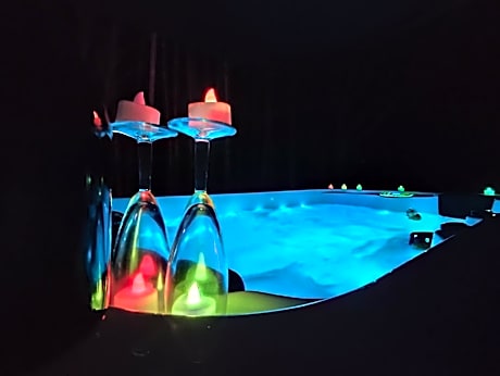 Loveroom et Spa privé de L'Ile des Plaisirs