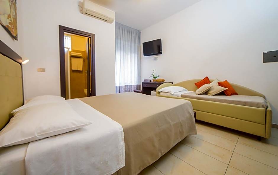 Mediterraneo Hotel & Suites