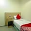 OYO 1055 Batu Caves Star Hotel