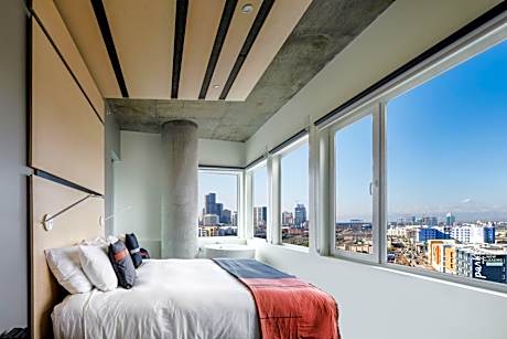 Skyline Suite