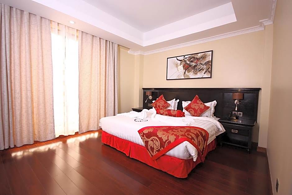 The White Rhino Hotel