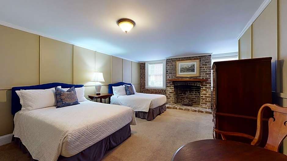 The Presidents' Quarters Inn