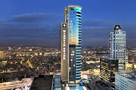 Wyndham Grand Istanbul Levent Hotel & Conference Center