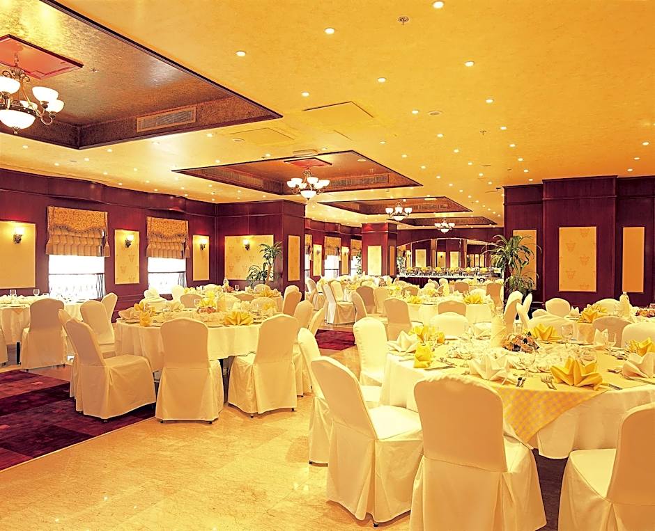 Emirates Concorde Hotel & Residence – Dubai, MO
