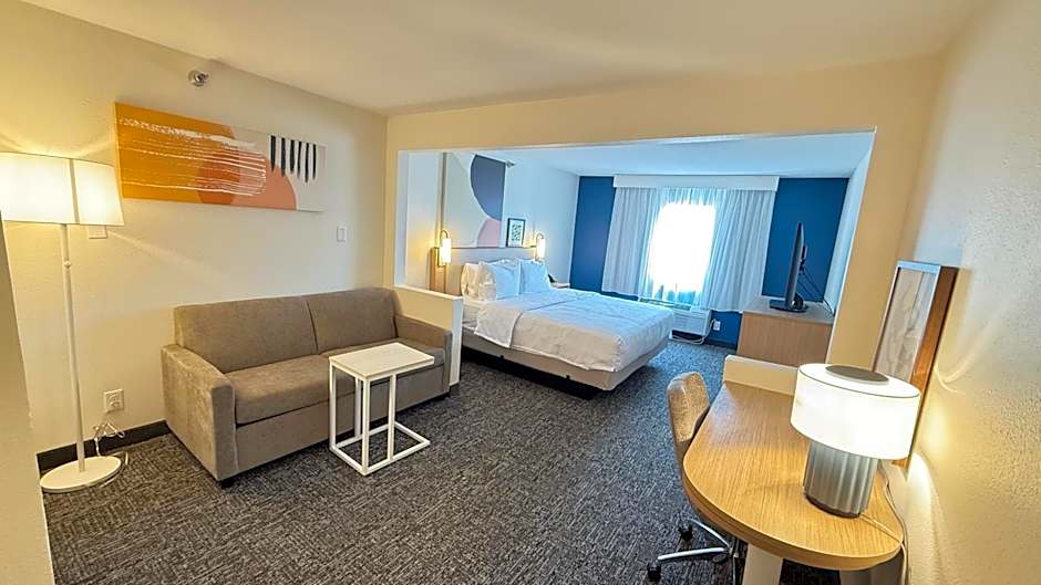 Spark by Hilton Moline Quad Cities