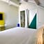 Hotel Trevi
