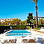 La Caseta Apartments 