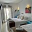 Stratos Hotel