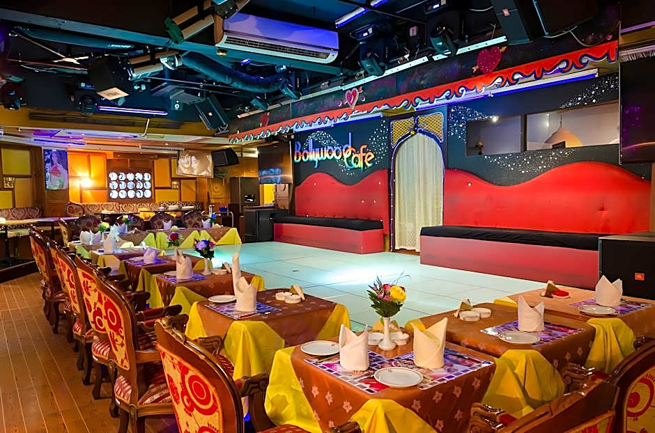 LE PARADISE PALACE HOTEL Deira Dubai Al Rigga