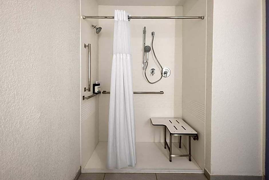 Garner Hotel Sumter Northwest By IHG